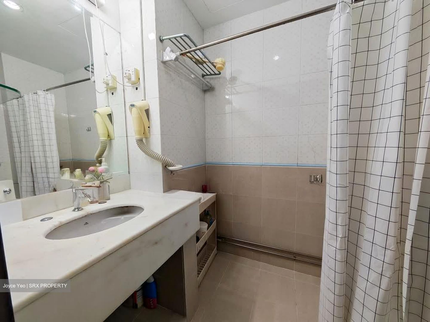 West Bay Condominium (D5), Condominium #583890131